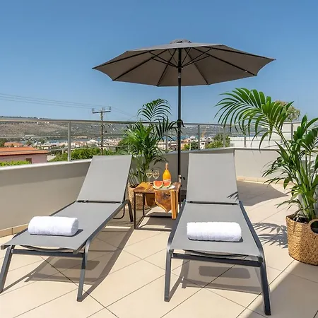 Isabella Luxury Living Rooftop Jacuzzi Villa *